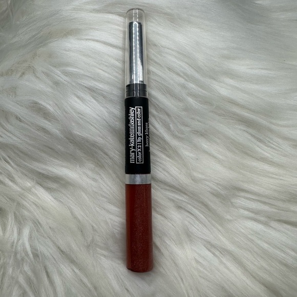 🩷5/$10 Mary Kate & Ashley Deep berry Lip Gloss - Picture 1 of 7